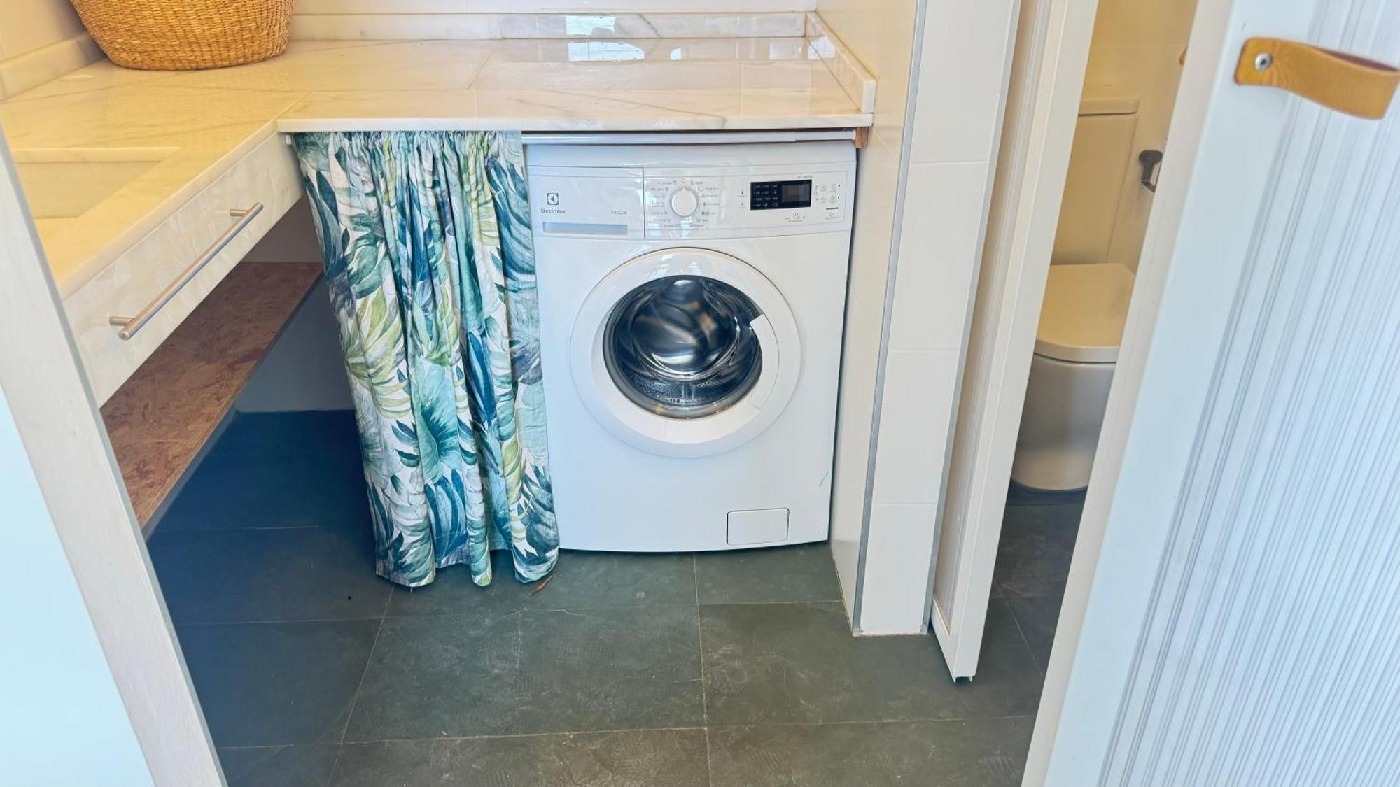 Estudio Con Piscina Alicante Ngoại thất bức ảnh