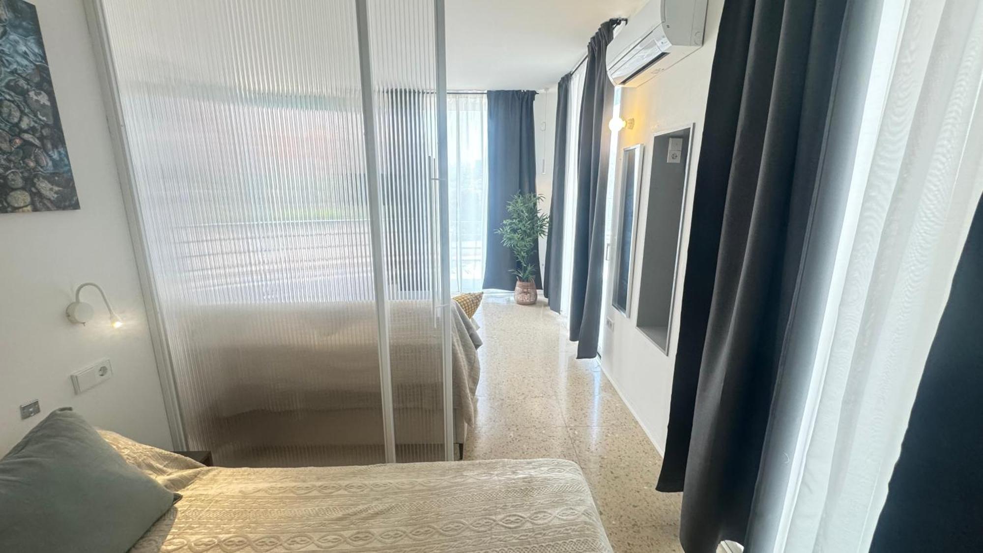 Estudio Con Piscina Alicante Ngoại thất bức ảnh