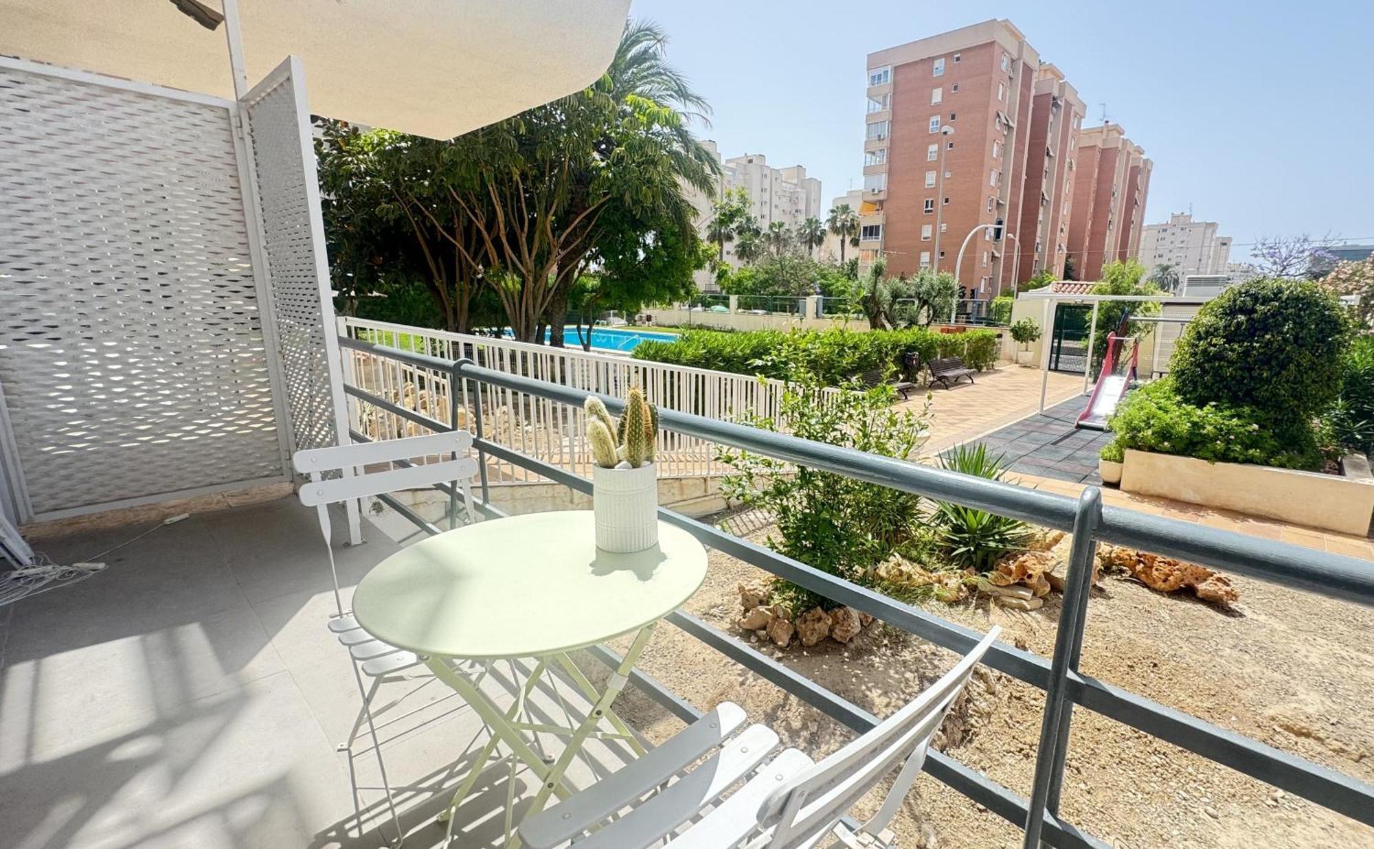 Estudio Con Piscina Alicante Ngoại thất bức ảnh